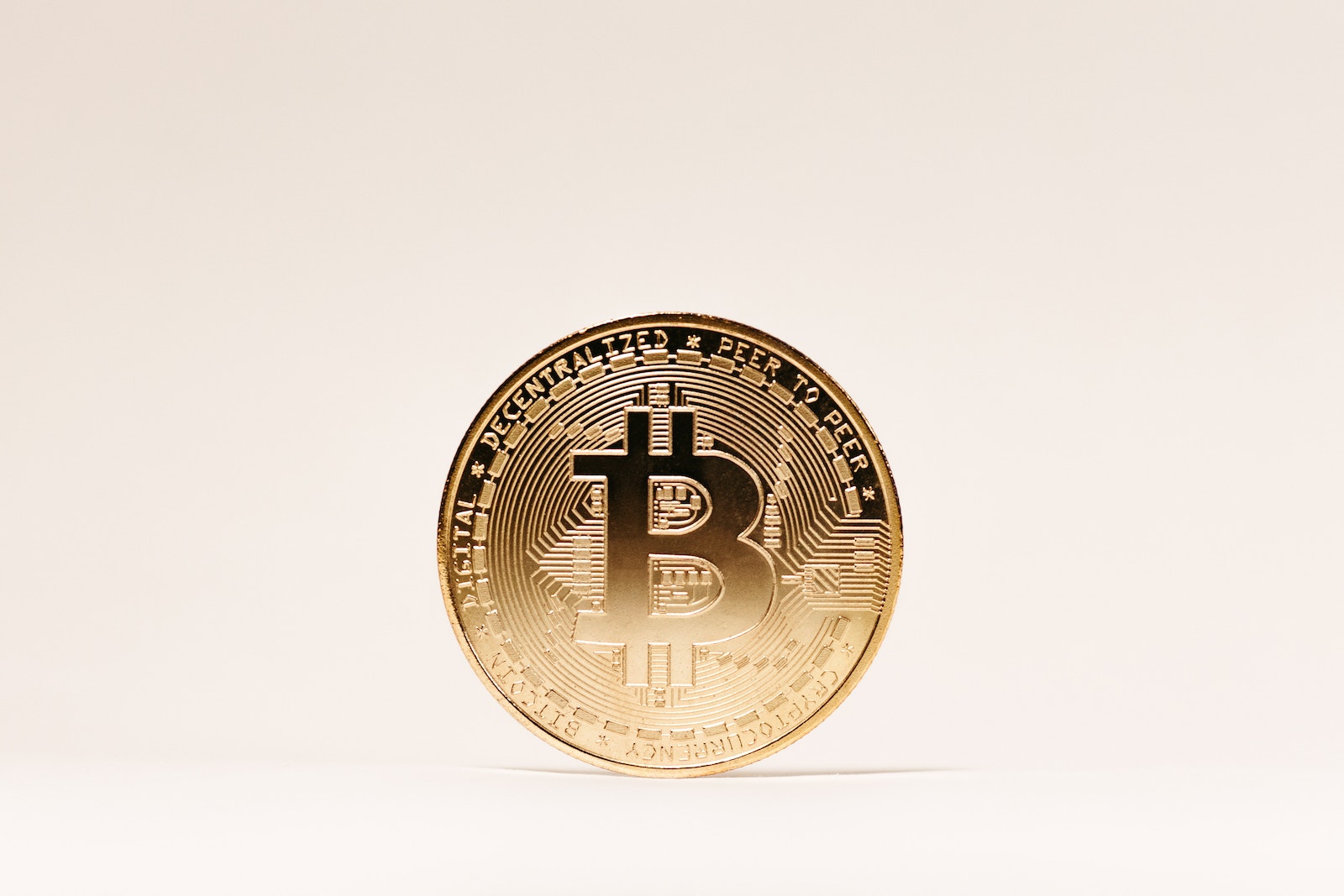 how does cryptocurrency work for beginners
