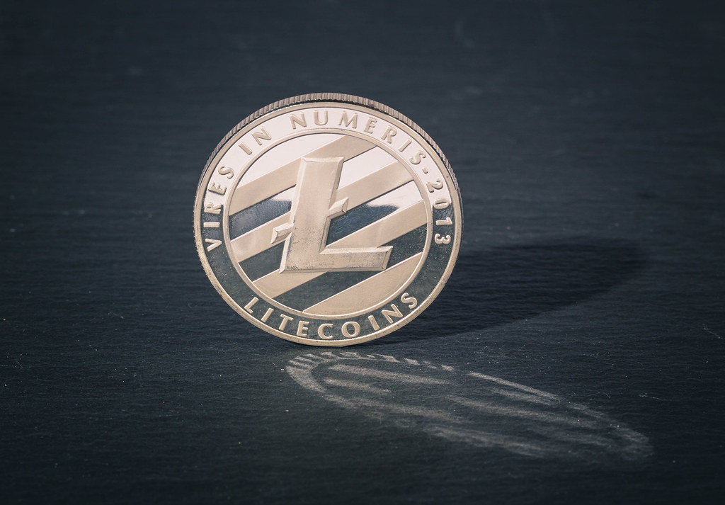 live dollar price today