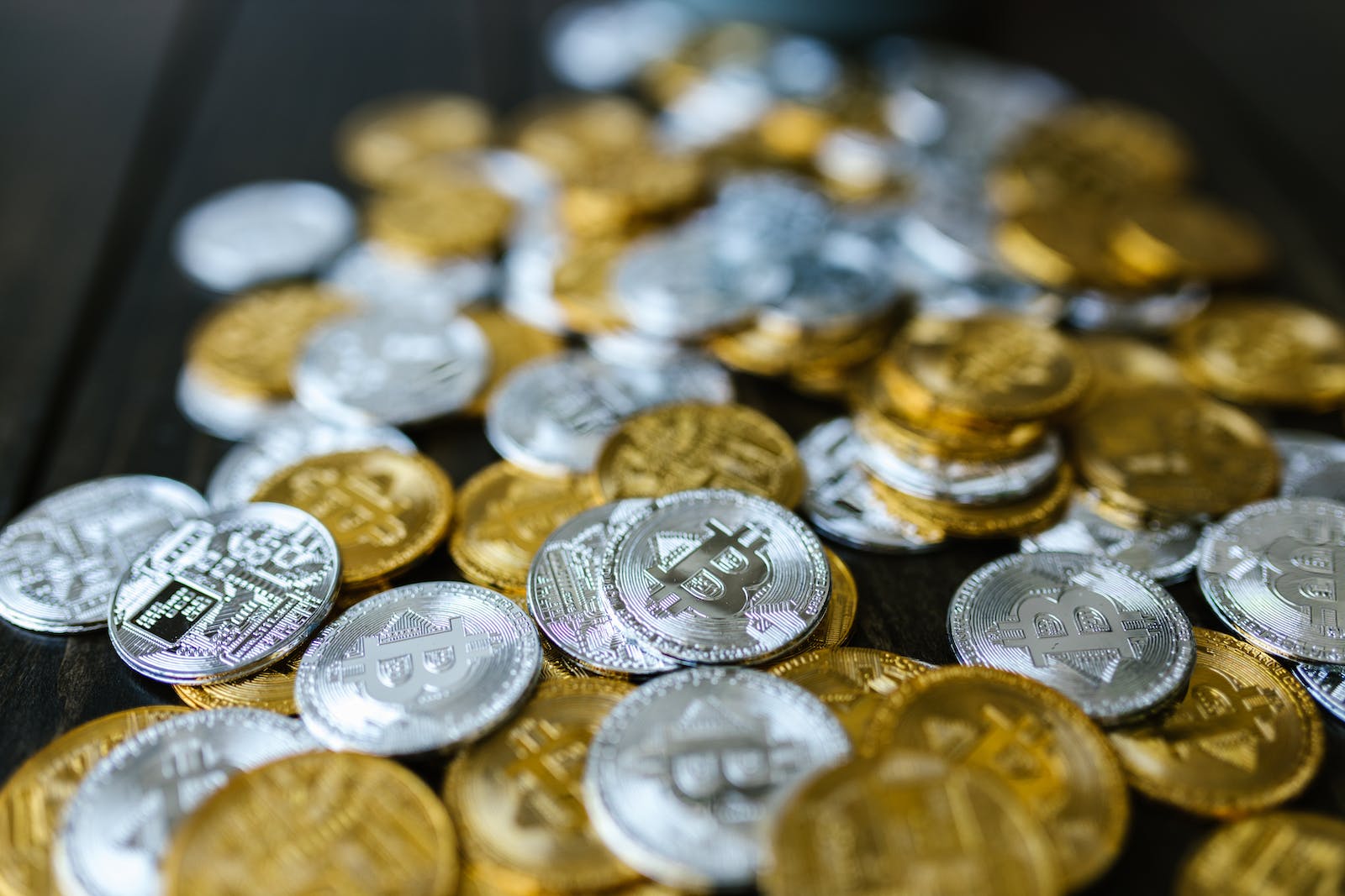 Bitcoin and Cryptocurrency News